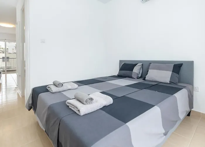 Celine Apartman Péjia